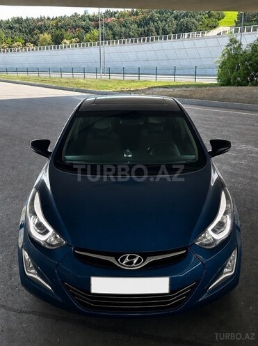 Hyundai Elantra-5