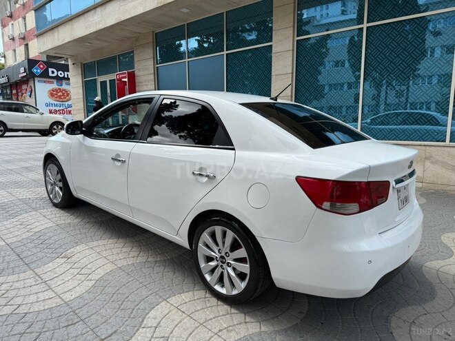 Kia Cerato-7