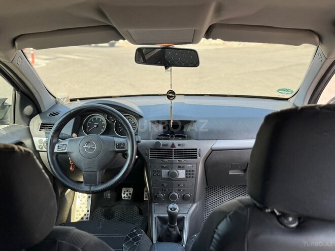 Opel Astra-7