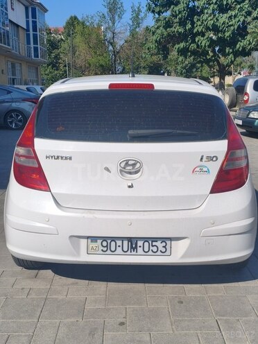 Hyundai i30-2