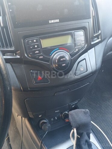 Hyundai i30-7