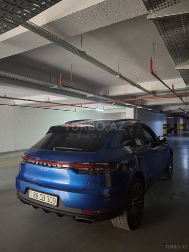 Porsche Macan-6