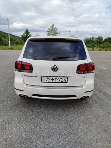 Volkswagen Touareg-2