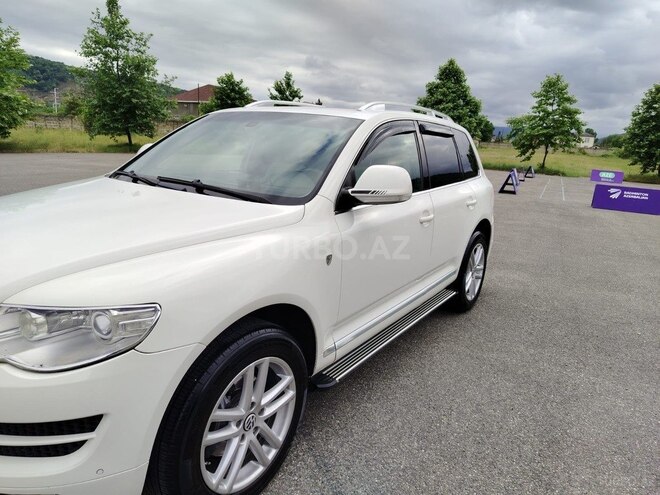 Volkswagen Touareg-11