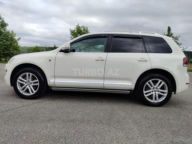 Volkswagen Touareg-3