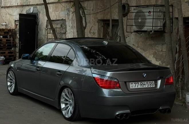 BMW 530-5