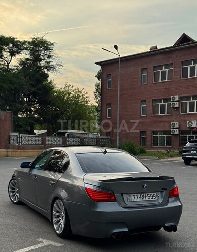 BMW 530-8