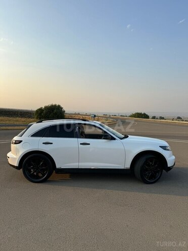 Infiniti FX35-6