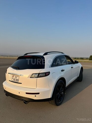 Infiniti FX35-3