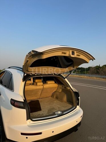Infiniti FX35-10