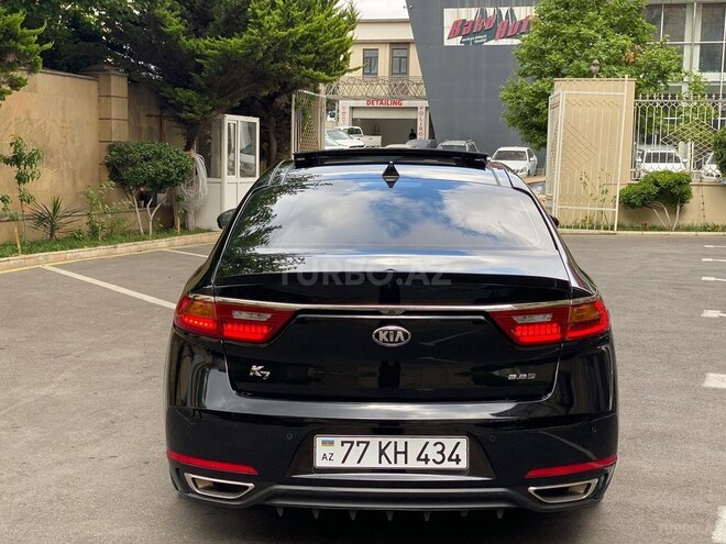 Kia K7-4