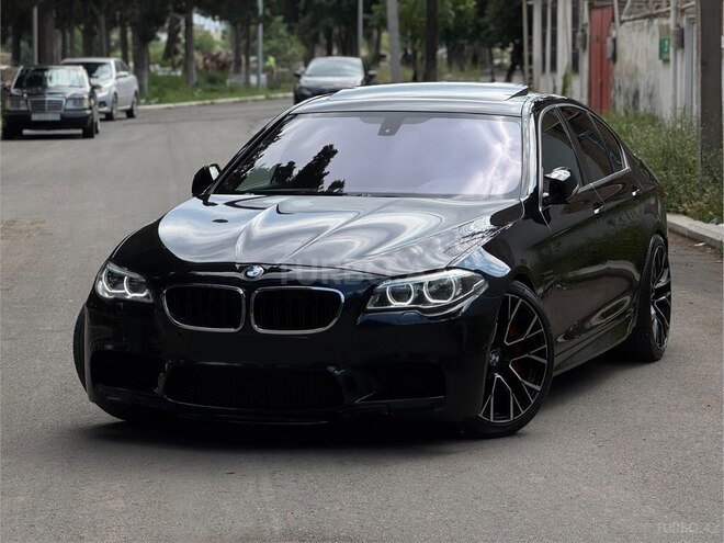 BMW 528-2