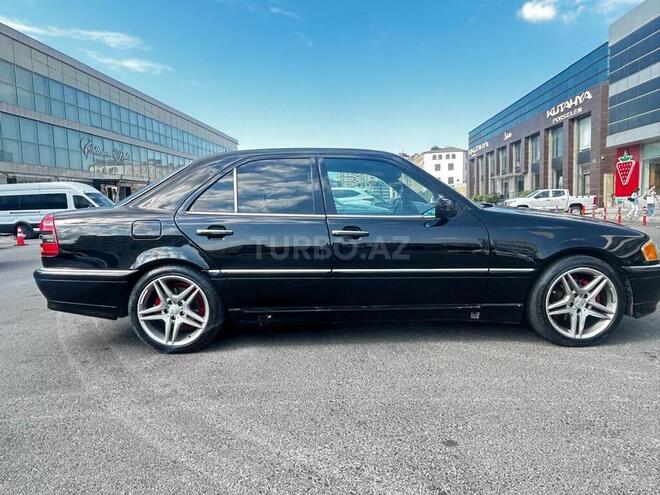 Mercedes C 230-4