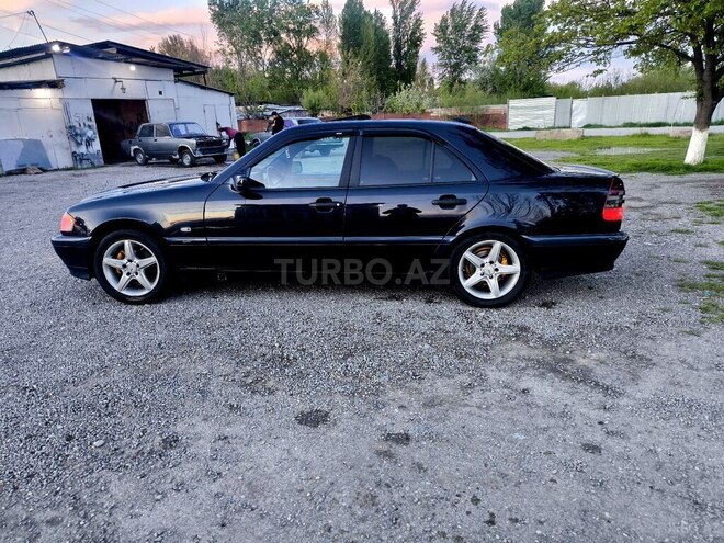 Mercedes C 180-3