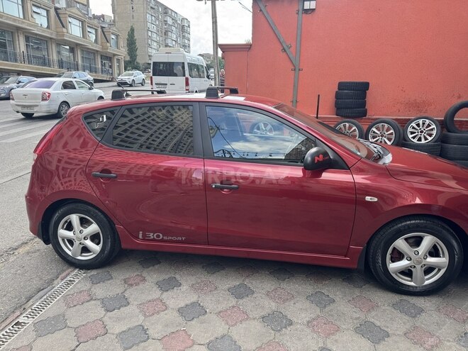 Hyundai i30-6
