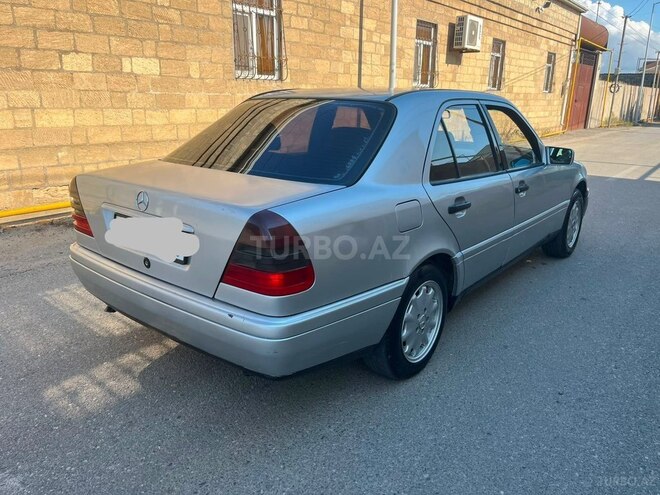 Mercedes C 180-5