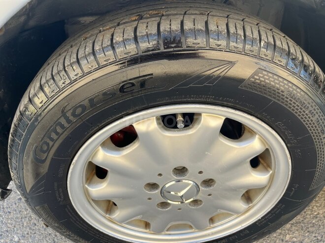 Mercedes C 180-11