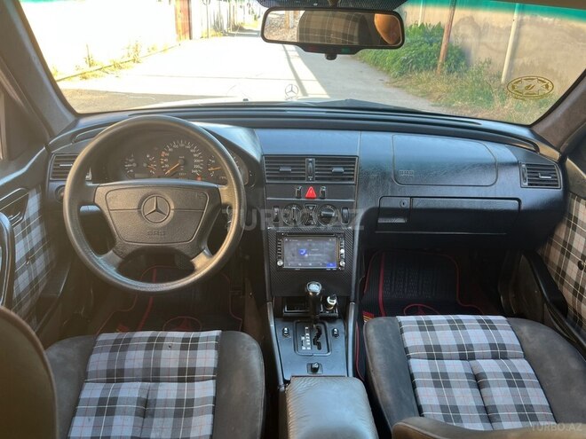 Mercedes C 180-10