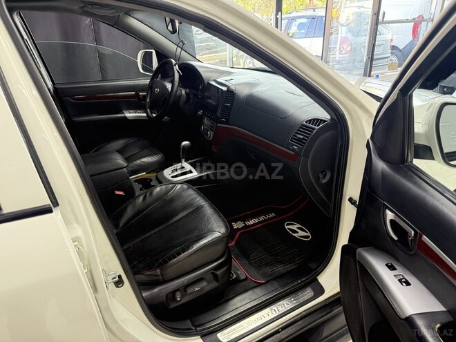 Hyundai Santa Fe-9