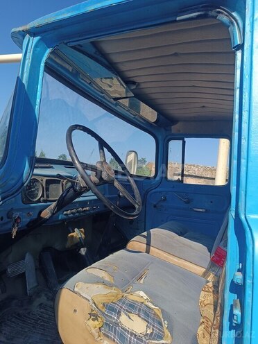 ZIL 130-5