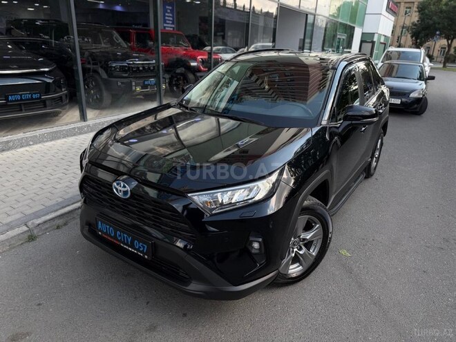 Toyota RAV4-13