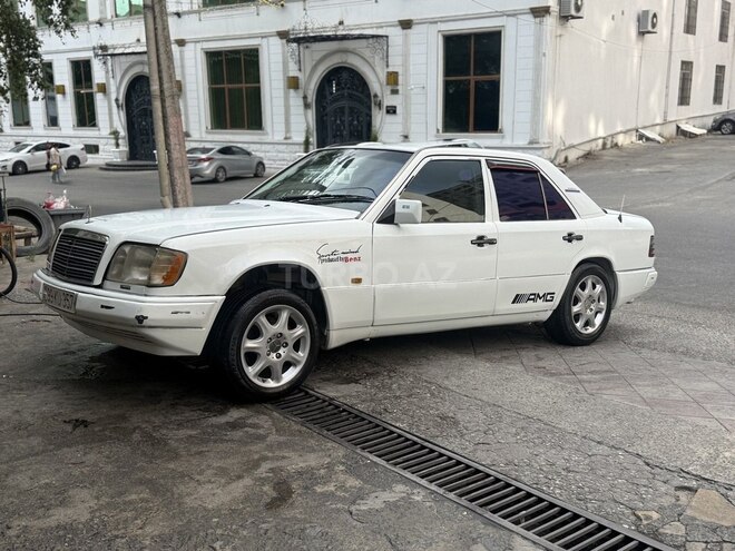 Mercedes E 250-4