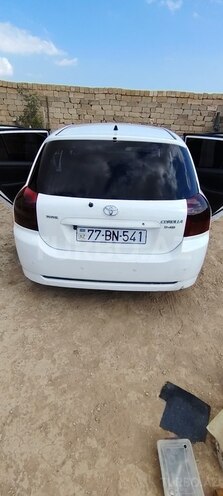 Toyota Corolla-10