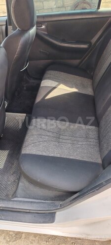 Toyota Corolla-13
