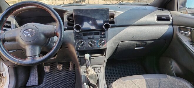 Toyota Corolla-15