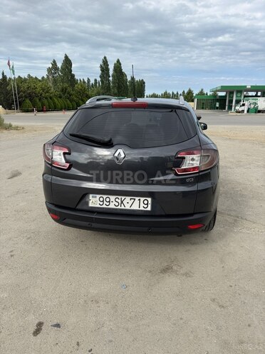 Renault Megane-7