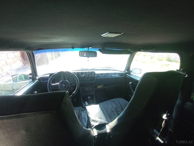 LADA (VAZ) 2107-4