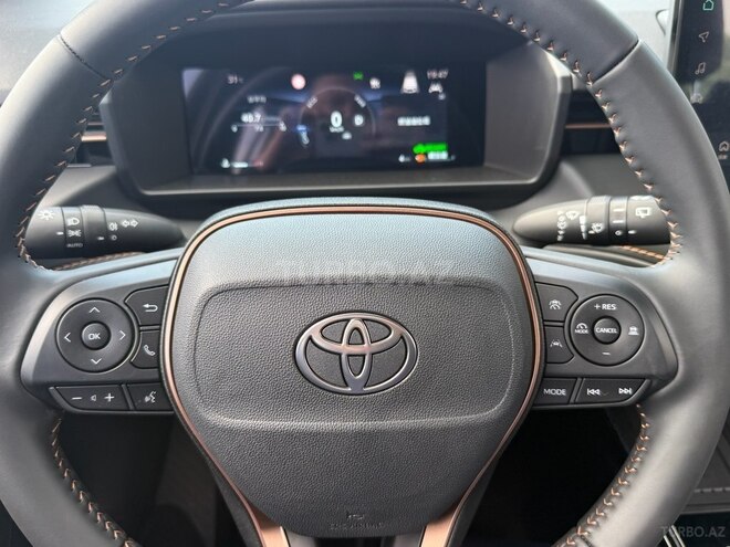 Toyota Frontlander-12