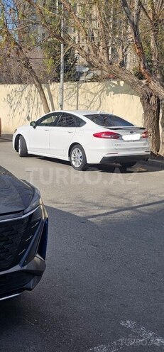 Ford Fusion (North America)-2