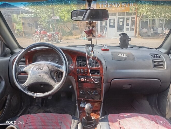 Kia Shuma-6