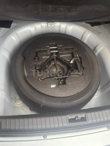 Hyundai Sonata-9