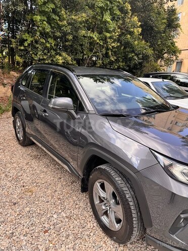 Toyota RAV4-2