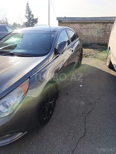 Hyundai Sonata-3