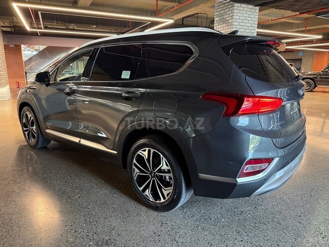 Hyundai Santa Fe-4