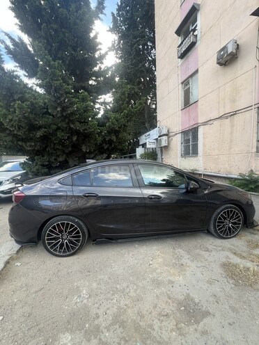 Chevrolet Cruze-4