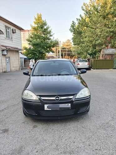 Opel Corsa-1