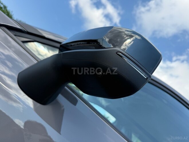 Toyota RAV4-12