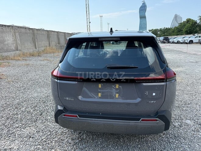 Toyota RAV4-5