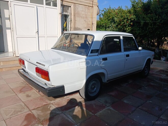 LADA (VAZ) 2107-3