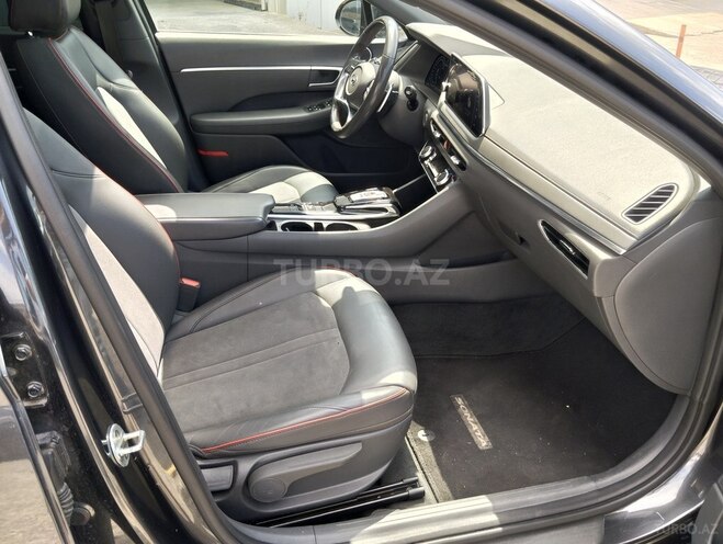 Hyundai Sonata-9