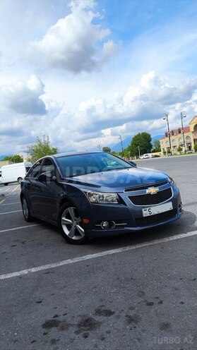 Chevrolet Cruze-1