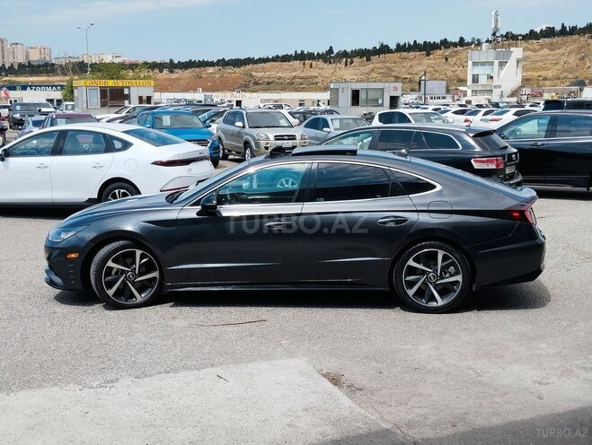 Hyundai Sonata-5