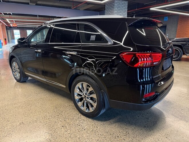 Kia Sorento-6