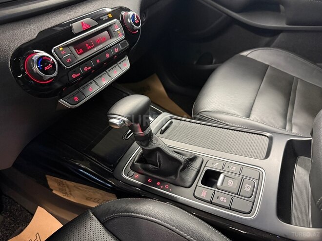 Kia Sorento-13