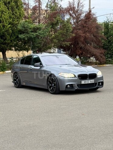 BMW 528-2