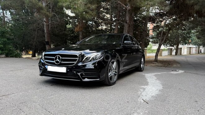 Mercedes E 300-2